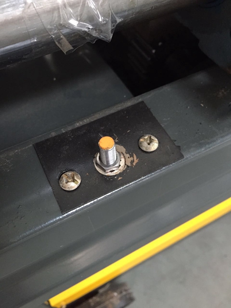 電磁感應行程開關 固力士